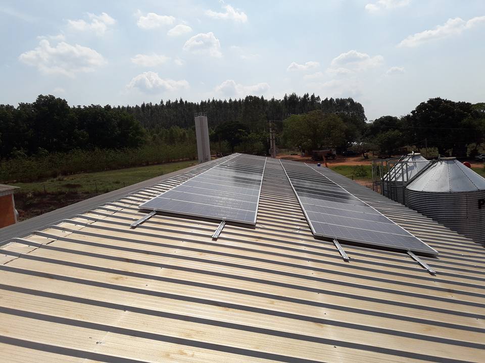 Energia Solar em Mirassol�ndia/SP (Granja) - Luz Sol Energia Solar